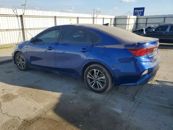3KPF24AD6NE415738 2022 KIA FORTE - Image 2