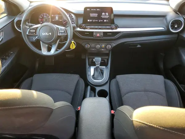3KPF24AD6NE416159 2022 KIA FORTE - Image 8