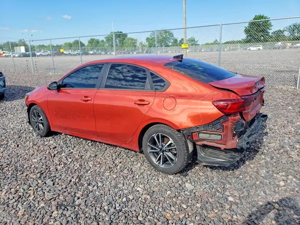3KPF24AD6NE417358 2022 KIA FORTE - Image 2