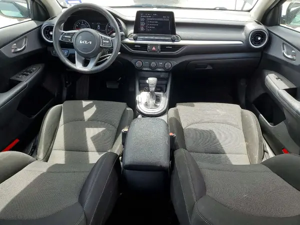 3KPF24AD6NE417957 2022 KIA FORTE - Image 8