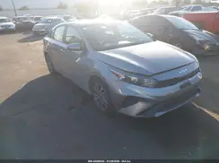 3KPF24AD6NE424679 2022 KIA FORTE