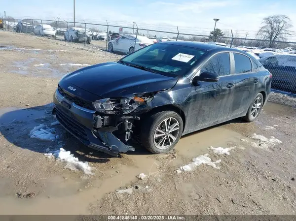 3KPF24AD6NE424973 2022 KIA FORTE - Image 2