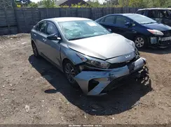 3KPF24AD6NE425055 2022 KIA FORTE