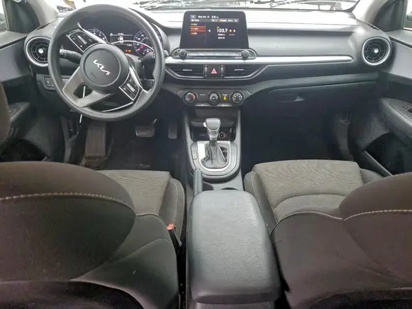 3KPF24AD6NE425296 2022 KIA FORTE - Image 8