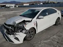 3KPF24AD6NE425363 2022 KIA FORTE