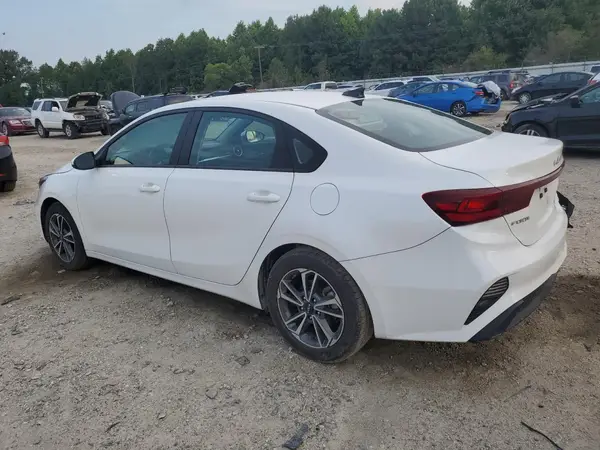 3KPF24AD6NE425525 2022 KIA FORTE - Image 2