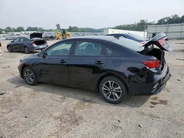 3KPF24AD6NE431289 2022 KIA FORTE - Image 2