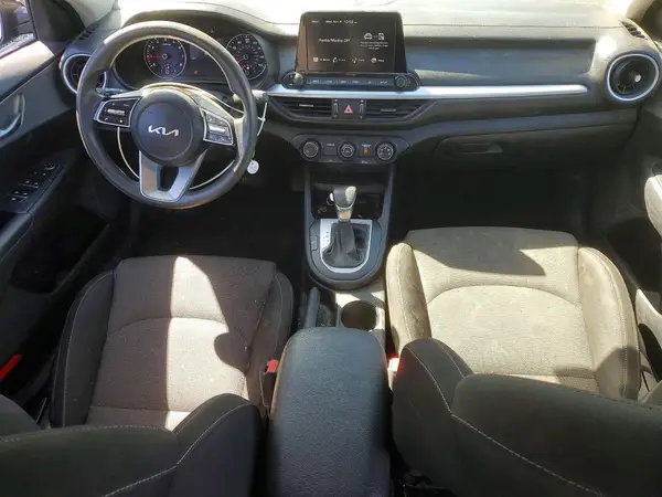 3KPF24AD6NE432619 2022 KIA FORTE - Image 8
