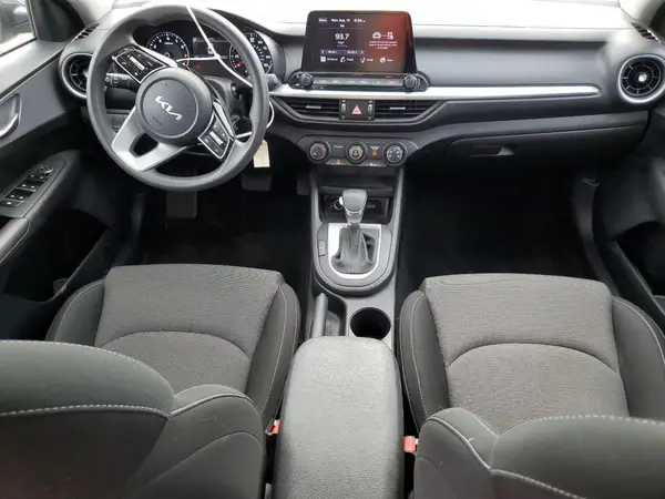 3KPF24AD6NE433558 2022 KIA FORTE - Image 8