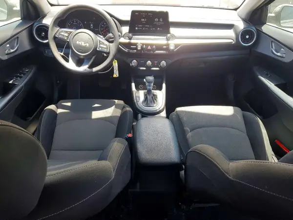3KPF24AD6NE434497 2022 KIA FORTE - Image 8