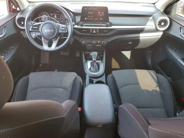 3KPF24AD6NE435259 2022 KIA FORTE - Image 8