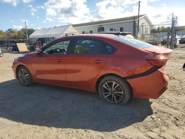 3KPF24AD6NE436945 2022 KIA FORTE - Image 2