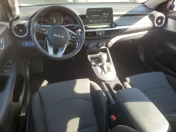 3KPF24AD6NE436945 2022 KIA FORTE - Image 8