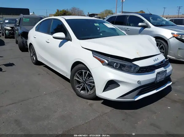 3KPF24AD6NE440428 2022 KIA FORTE - Image 1