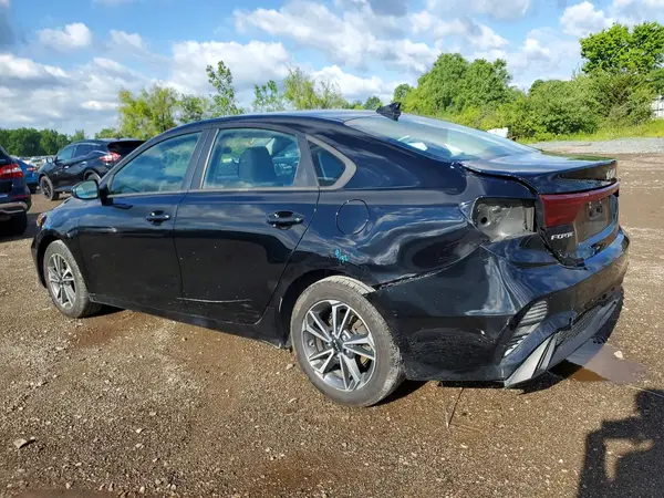 3KPF24AD6NE442678 2022 KIA FORTE - Image 2