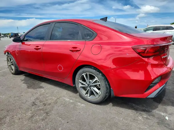 3KPF24AD6NE444124 2022 KIA FORTE - Image 2