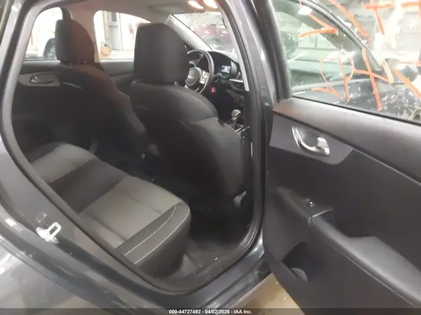 3KPF24AD6NE446262 2022 KIA FORTE - Image 8