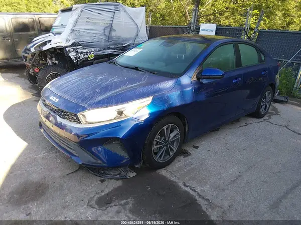 3KPF24AD6NE449243 2022 KIA FORTE - Image 2