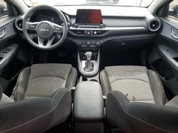 3KPF24AD6NE451400 2022 KIA FORTE - Image 8