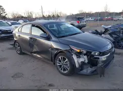 3KPF24AD6NE452224 2022 KIA FORTE