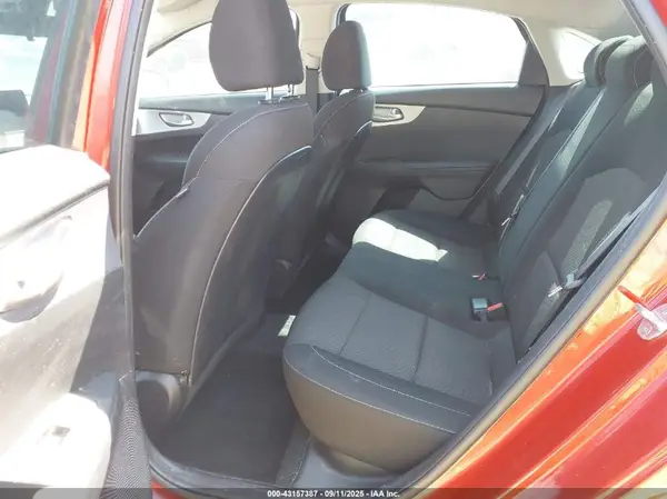 3KPF24AD6NE452546 2022 KIA FORTE - Image 8