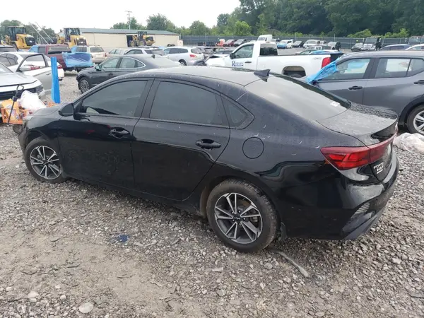 3KPF24AD6NE453101 2022 KIA FORTE - Image 2