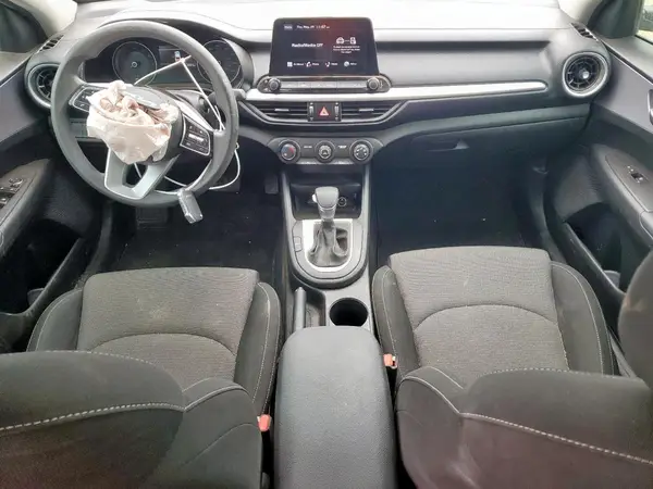 3KPF24AD6NE453678 2022 KIA FORTE - Image 8
