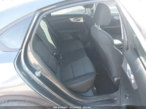 3KPF24AD6NE456502 2022 KIA FORTE - Image 8