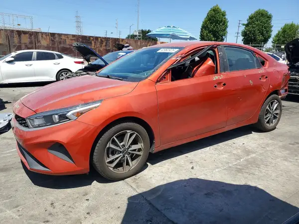 3KPF24AD6NE457391 2022 KIA FORTE - Image 1