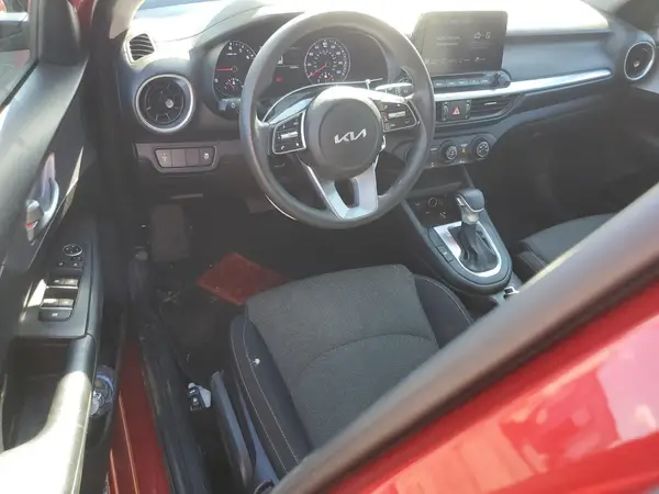 3KPF24AD6NE458766 2022 KIA FORTE - Image 8