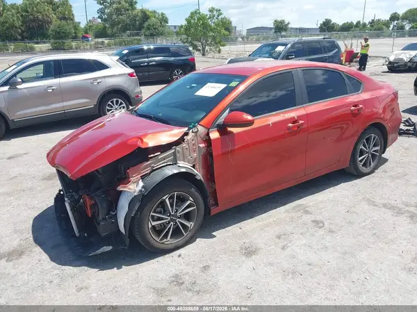 3KPF24AD6NE463868 2022 KIA FORTE - Image 2