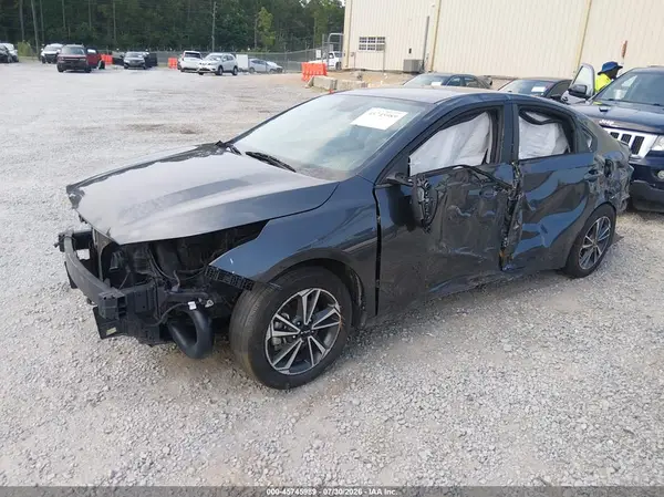 3KPF24AD6NE467628 2022 KIA FORTE - Image 2
