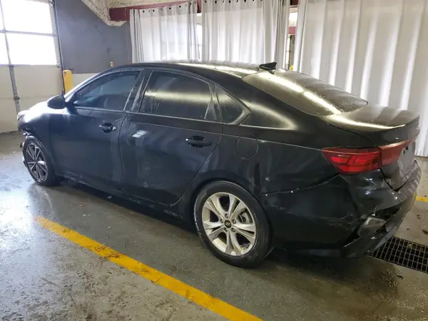 3KPF24AD6NE467984 2022 KIA FORTE - Image 2