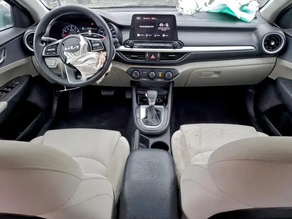 3KPF24AD6NE468018 2022 KIA FORTE - Image 8