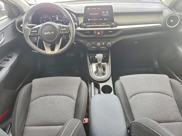 3KPF24AD6NE468083 2022 KIA FORTE - Image 8