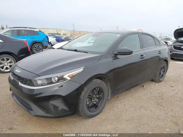 3KPF24AD6NE470867 2022 KIA FORTE - Image 2