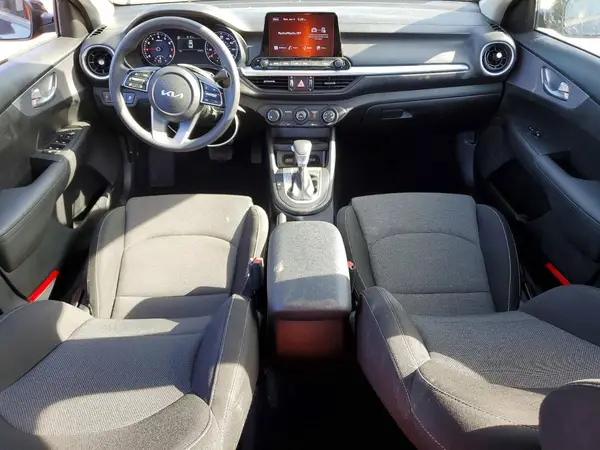 3KPF24AD6NE472117 2022 KIA FORTE - Image 8