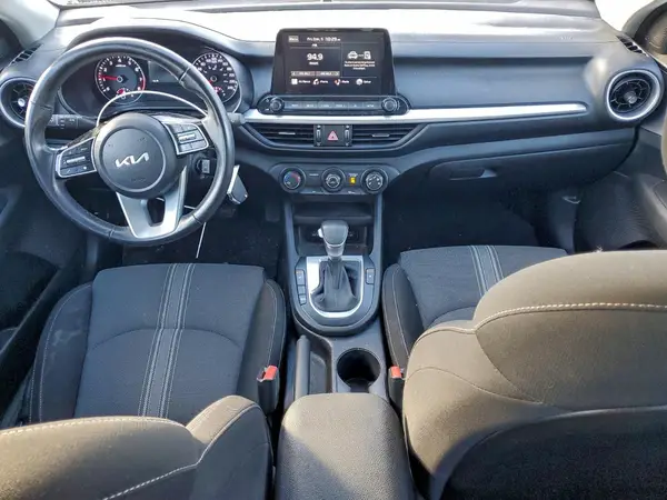 3KPF24AD6NE473106 2022 KIA FORTE - Image 8