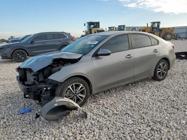 3KPF24AD6NE478127 2022 KIA FORTE - Image 1