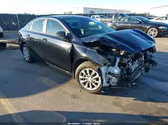 3KPF24AD6NE481254 2022 KIA FORTE