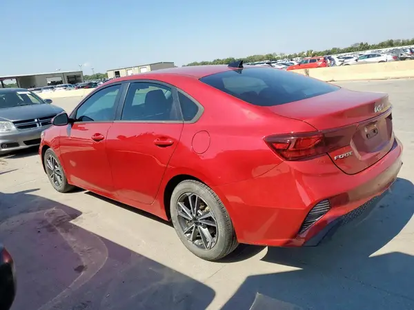 3KPF24AD6NE484719 2022 KIA FORTE - Image 2