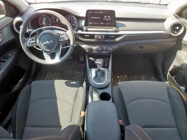 3KPF24AD6NE484719 2022 KIA FORTE - Image 8