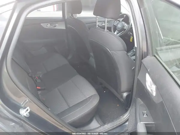 3KPF24AD6NE485286 2022 KIA FORTE - Image 8