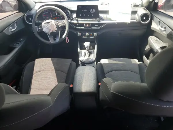 3KPF24AD6NE486809 2022 KIA FORTE - Image 8