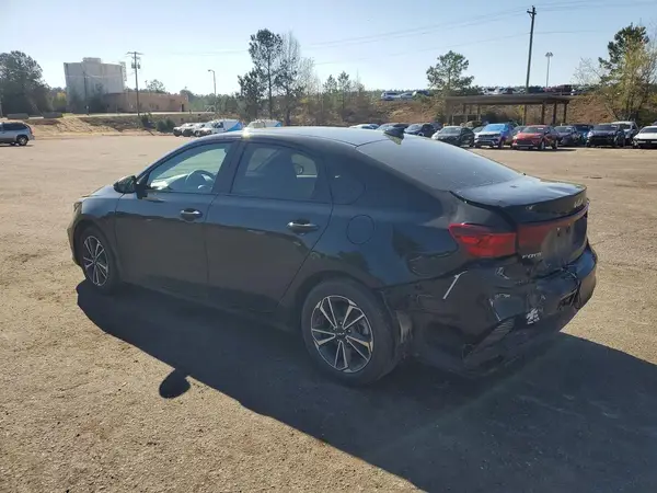 3KPF24AD6NE488950 2022 KIA FORTE - Image 2