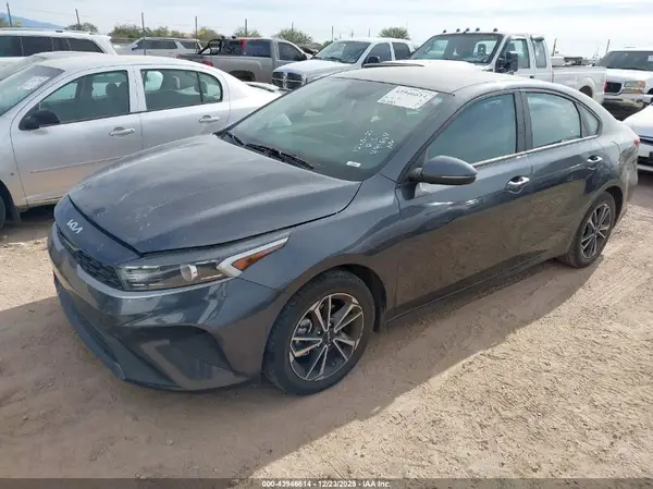 3KPF24AD6NE491654 2022 KIA FORTE - Image 2