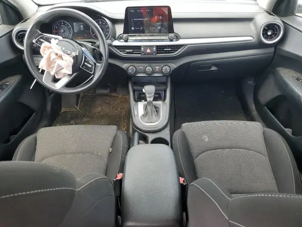3KPF24AD6NE492562 2022 KIA FORTE - Image 8