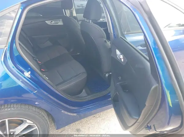 3KPF24AD6NE493503 2022 KIA FORTE - Image 8