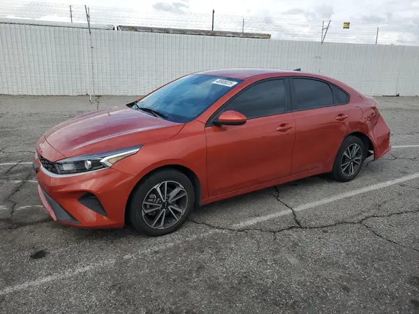 3KPF24AD6NE494179 2022 KIA FORTE - Image 1