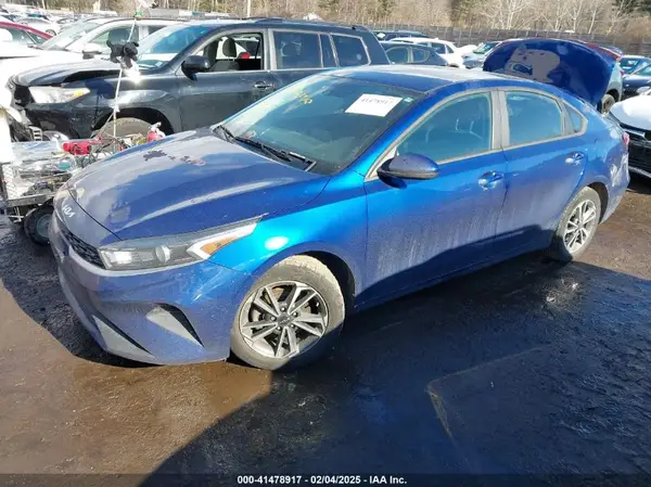 3KPF24AD6PE504664 2023 KIA FORTE - Image 2